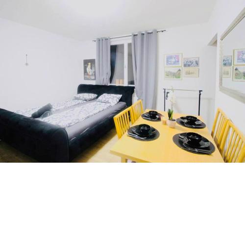 Modern Apartment in Millennium City Area