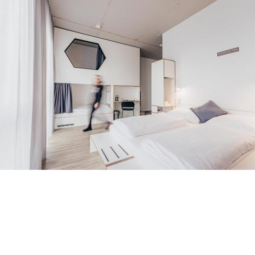 Motel Schlafraum Weng-Dein smartes Hotel-contactless check-In