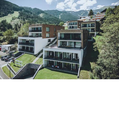 Nikolaus by AvenidA Panoramic Wellness Suites