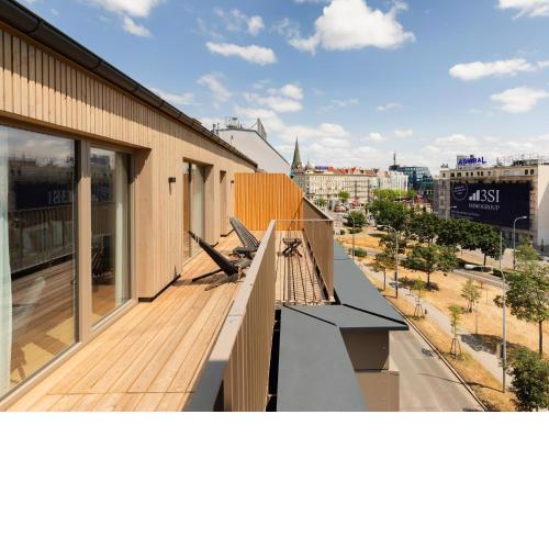 Numa Vienna Wood