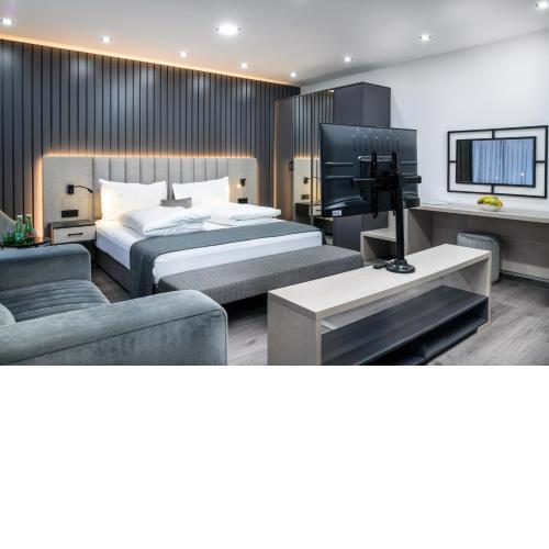 PARKHOTEL BRAUNAU - 24 Stunden Self Check-IN