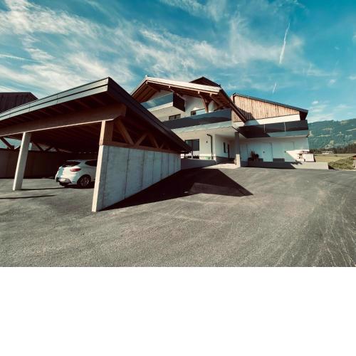Penthouse Voll-Bartl with great views