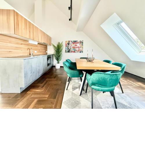 Penthouse Wien mit Parkplatz und Balkon