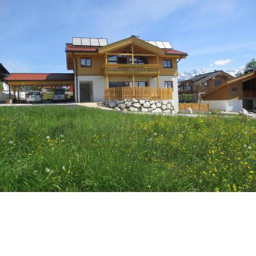 Penthousewohnung mit Garten Sauna Pool