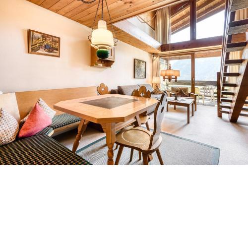 Retrowohnung mit Bergpanorama by A-Appartments