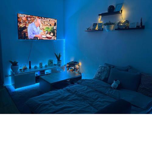 Room with Garden in Ottakringer with Shared Bathroom