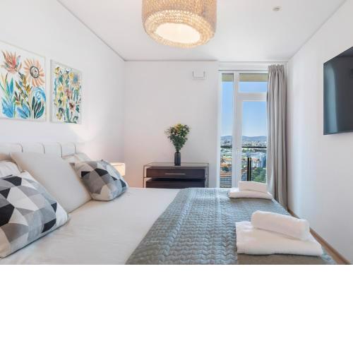 SKY9 Apartments District 3
