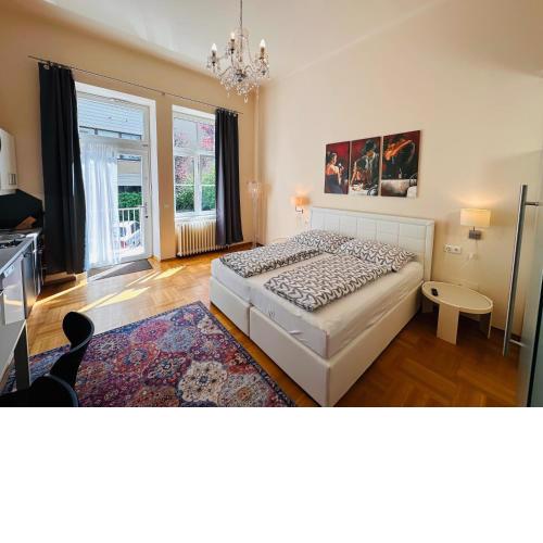 SMARAGD - Studio in Top-Lage direkt im Zentrum, Balkon