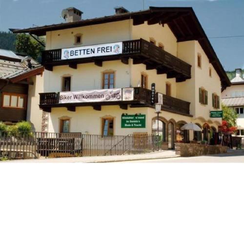 SnowBunnys BackPackers Hostel