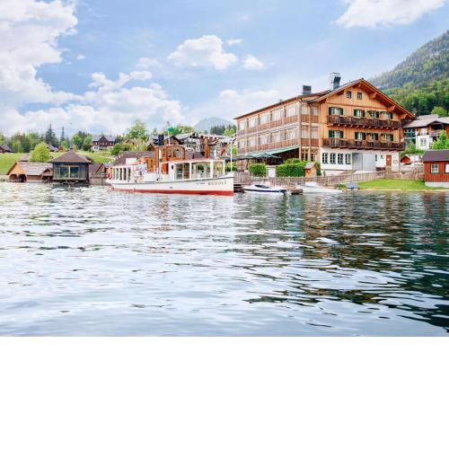 TAUROA Seehotel Grundlsee