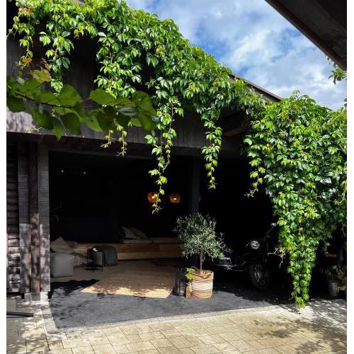 Tini House