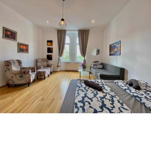 Vienna Riverside Residence MM23