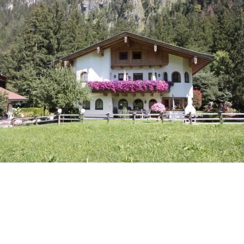 Vronis Waldhaus ADULTS ONLY