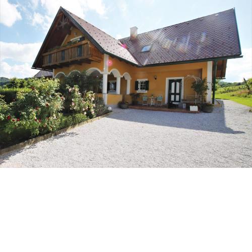 Weingut - Ferienhaus Sonja Rohrbacher